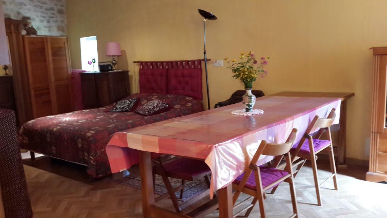 Oniros Bed & Breakfast Neuffontaines Ngoại thất bức ảnh